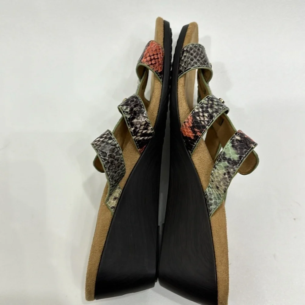 Vionic Radia  Wedge 381 Comfort Sandals size 8